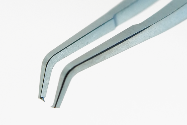 2-132E Colibri Toothed Forceps 0.12mm 6mm