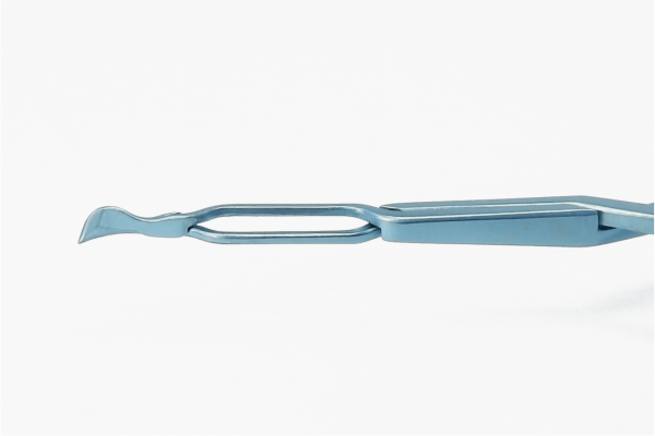 2-817-1E Salvitti-Akahoshi Prechopper Forceps Large
