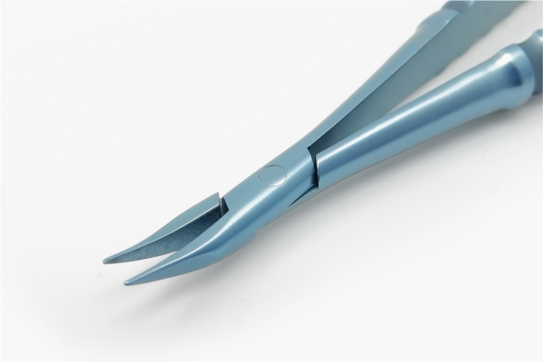 3-302 Barraquer Needle Holder Curved Delicate Locking 9mm