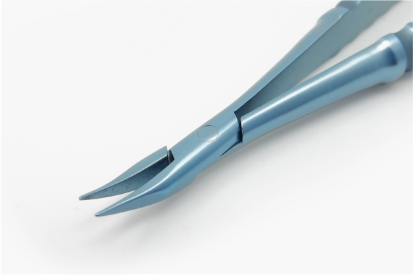 33-303 Barraquer Needle Holder Curved Delicate No Lock 9mm