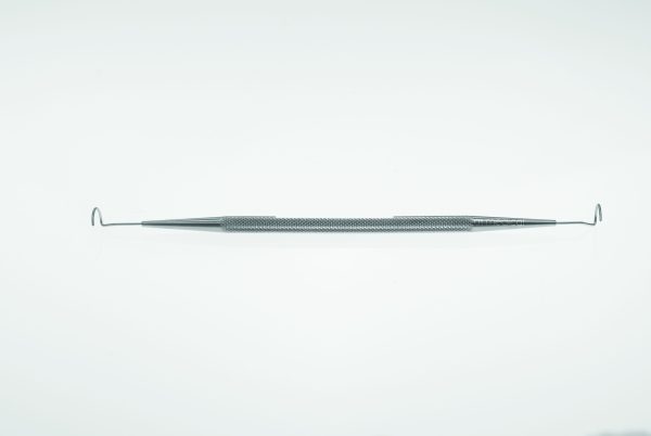 L-0470 Pigtail Probe with Suture Holes